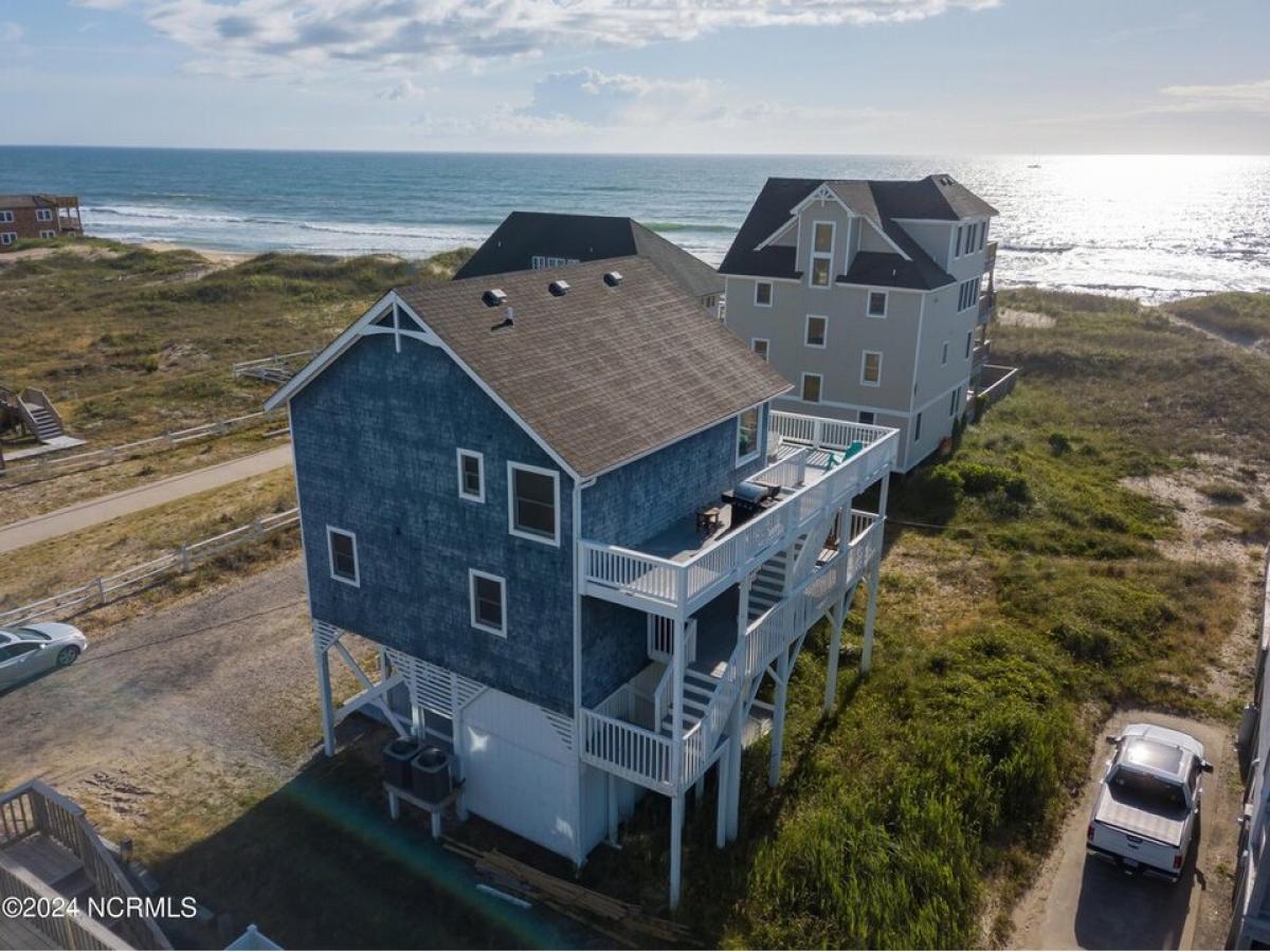 Picture of Home For Sale in Rodanthe, North Carolina, United States