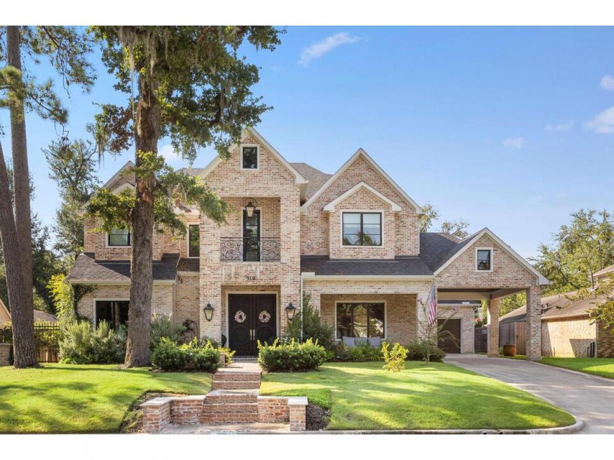 Picture of Home For Sale in Houston, Texas, United States