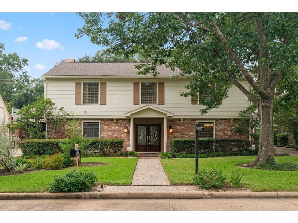 Picture of Home For Sale in Houston, Texas, United States