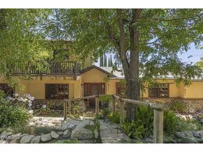 Home For Sale in Agoura Hills, California