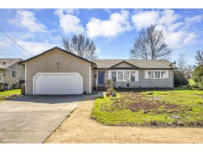 Home For Sale in Hidden Valley Lake, California