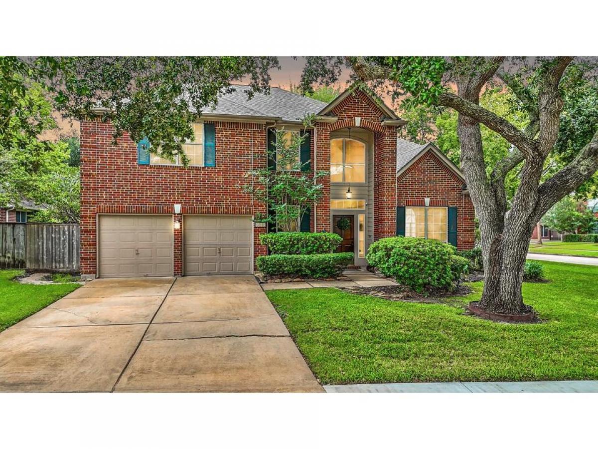 Picture of Home For Sale in Sugar Land, Texas, United States