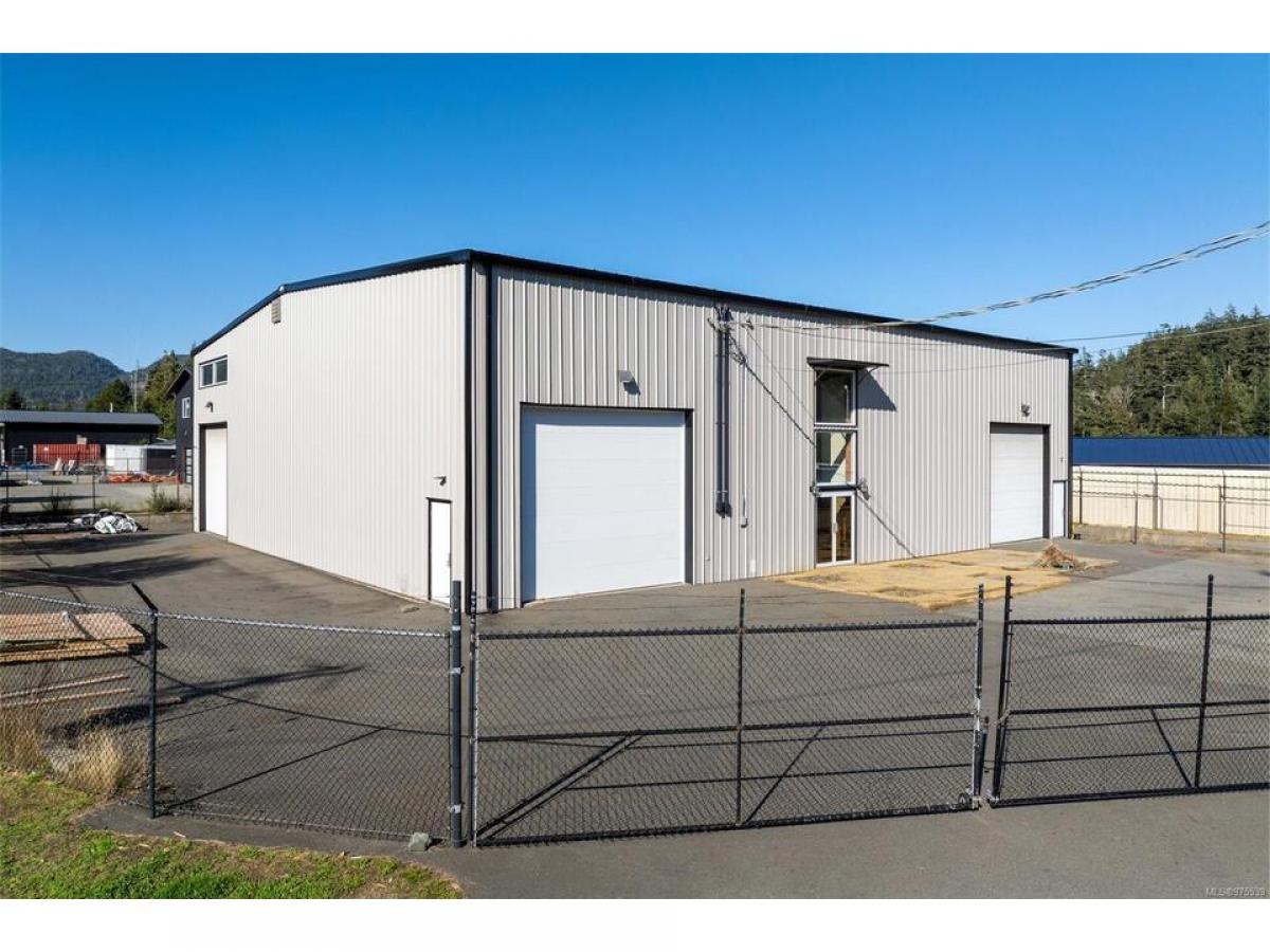 Picture of Commercial Building For Sale in Sooke, British Columbia, Canada