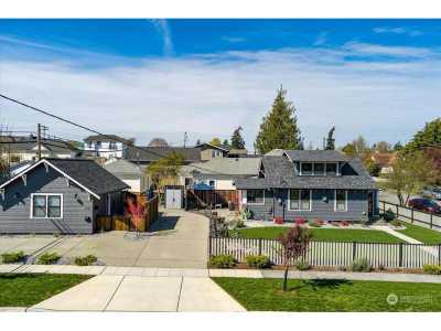 Home For Sale in Anacortes, Washington