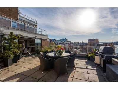 Condo For Sale in 