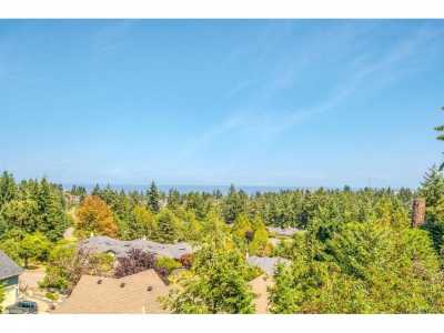 Home For Sale in Nanoose Bay, Canada