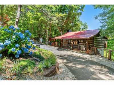 Home For Sale in Sevierville, Tennessee