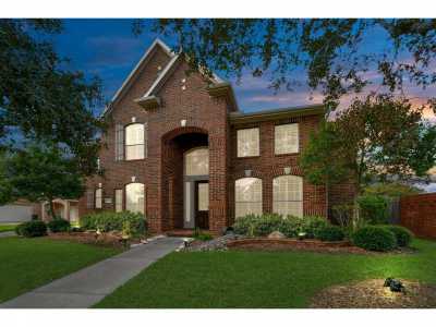 Home For Sale in Sugar Land, Texas