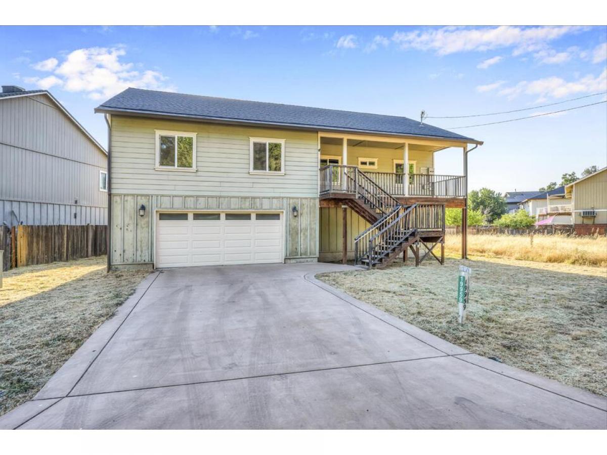 Picture of Home For Sale in Hidden Valley Lake, California, United States