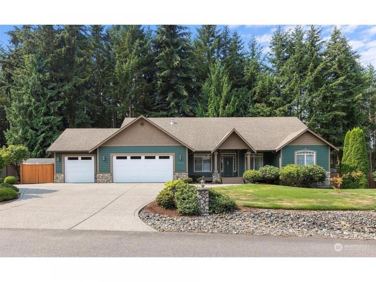 Picture of Home For Sale in Stanwood, Washington, United States