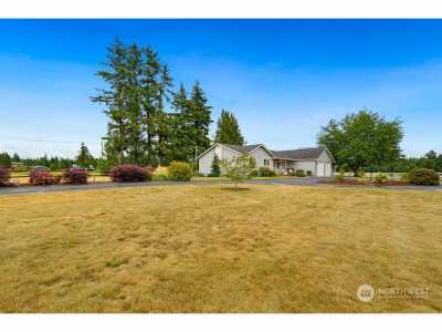 Home For Sale in Everson, Washington