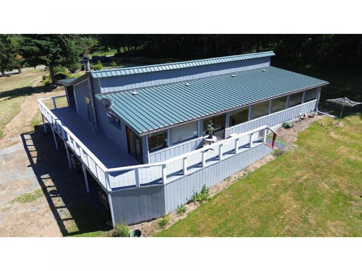 Picture of Home For Sale in Sedro Woolley, Washington, United States