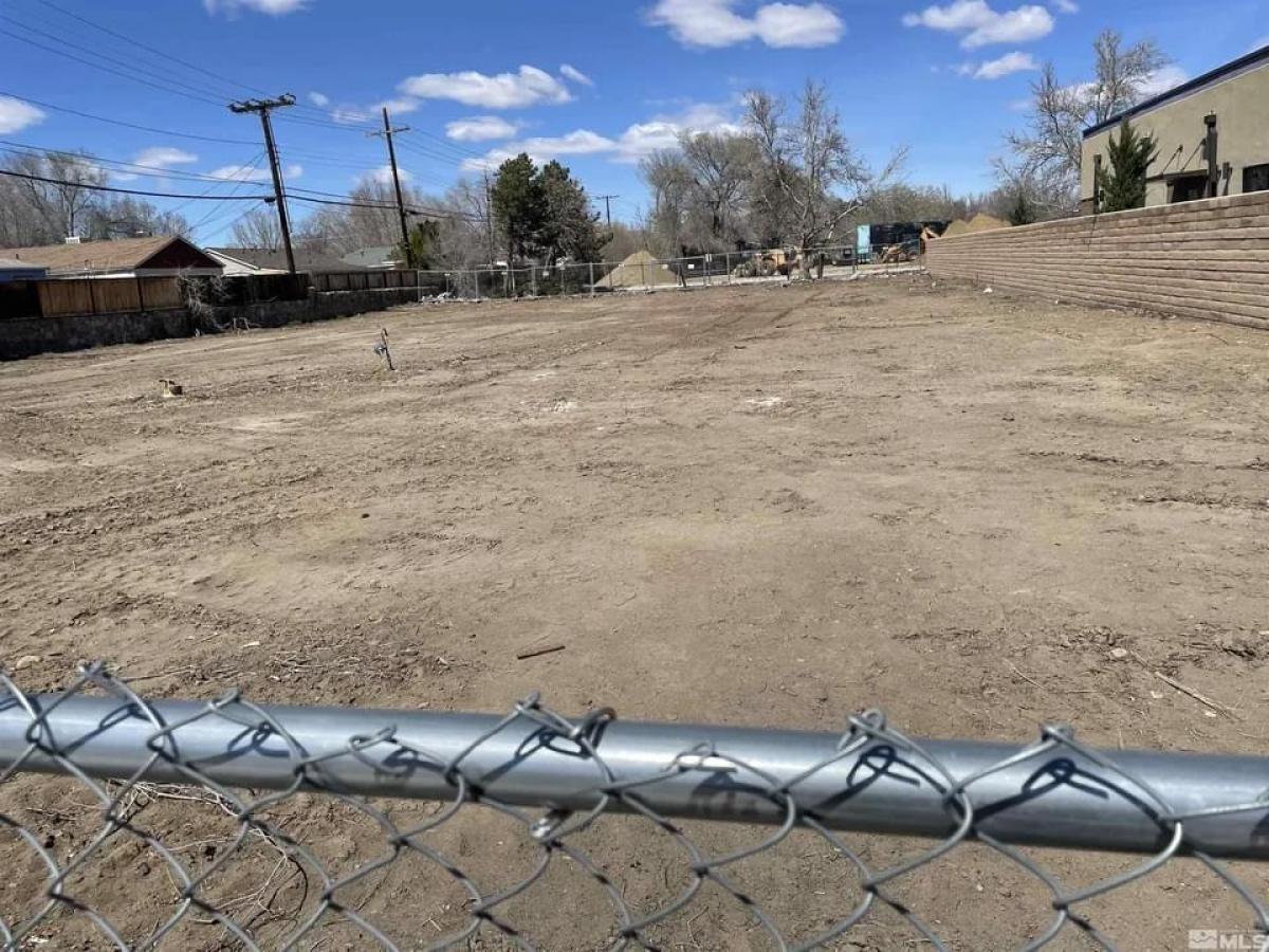 Picture of Residential Land For Sale in Sparks, Nevada, United States