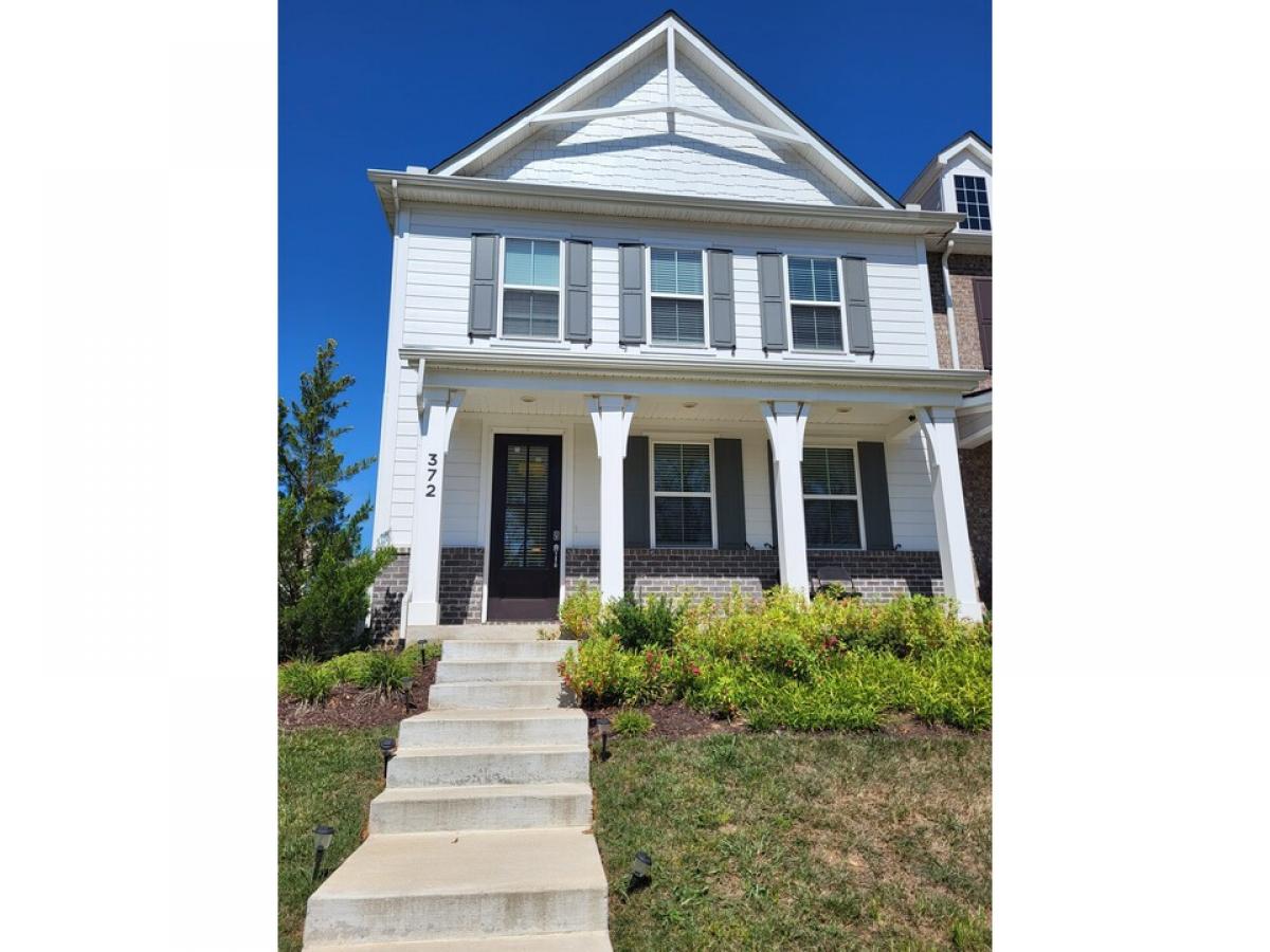 Picture of Home For Sale in Spring Hill, Tennessee, United States