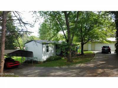 Home For Sale in Livingston, Tennessee