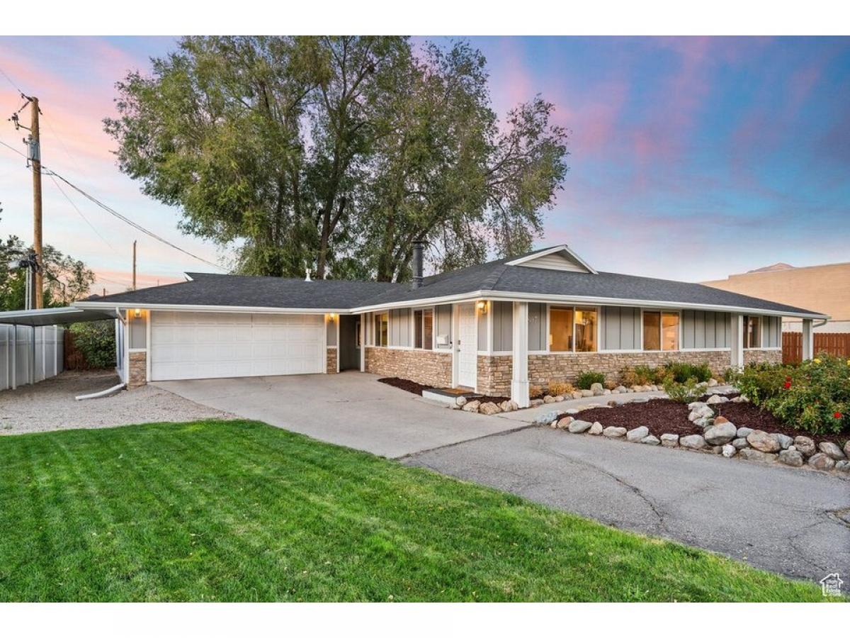 Picture of Home For Sale in Salt Lake City, Utah, United States