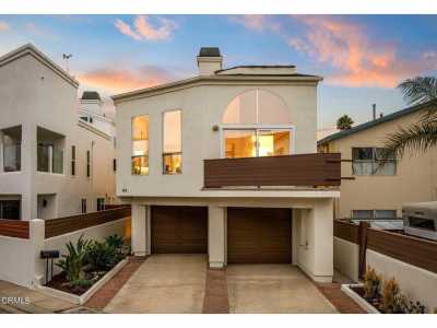 Home For Sale in Oxnard, California