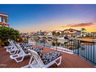 Home For Sale in Oxnard, California