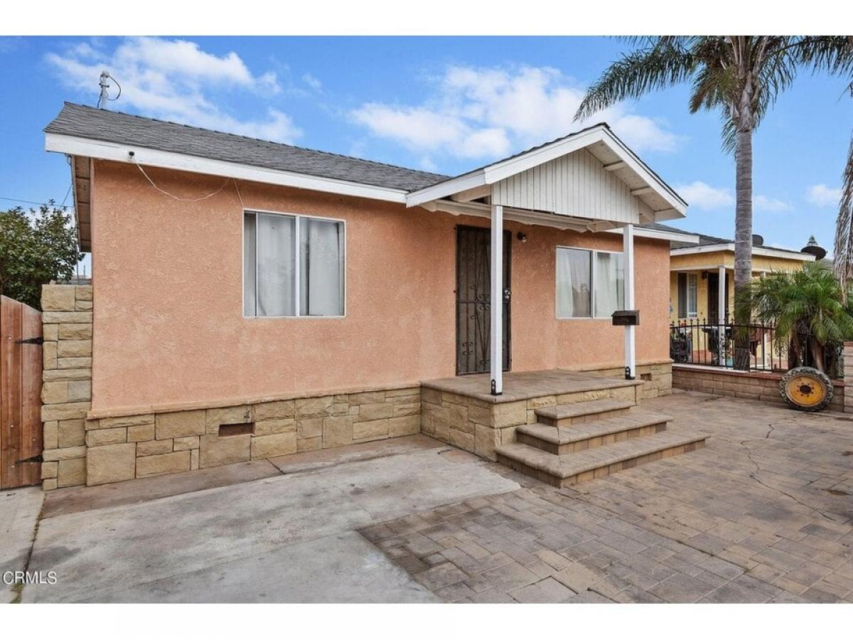 Picture of Home For Sale in Oxnard, California, United States