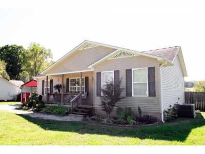 Home For Sale in Sparta, Tennessee