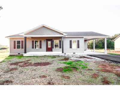 Home For Sale in Sparta, Tennessee