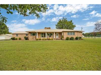 Home For Sale in Jamestown, Tennessee