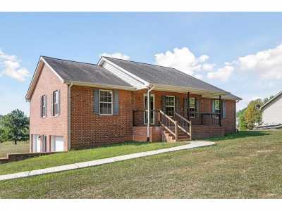 Home For Sale in Cookeville, Tennessee