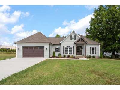 Home For Sale in Cookeville, Tennessee