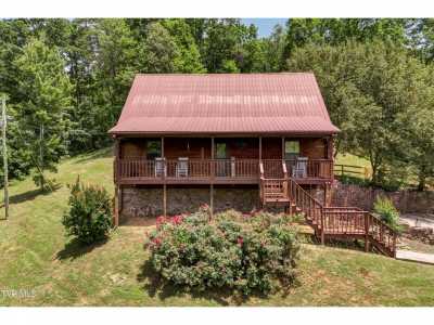 Home For Sale in Mooresburg, Tennessee