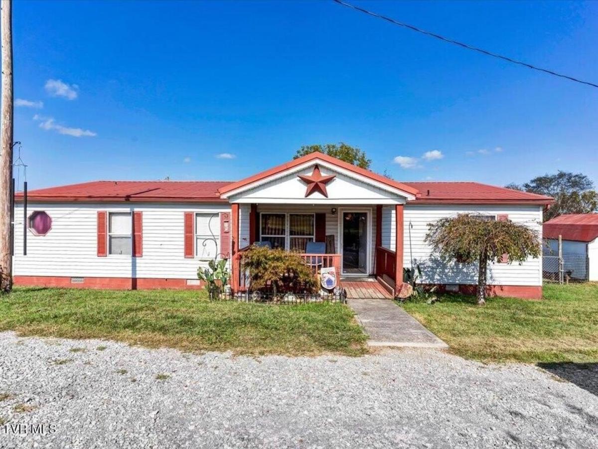 Picture of Home For Sale in Newport, Tennessee, United States