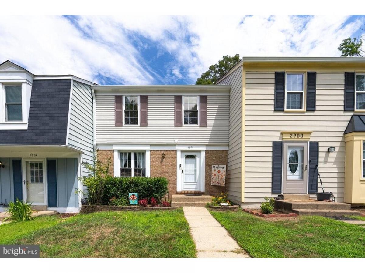 Picture of Home For Sale in Woodbridge, Virginia, United States