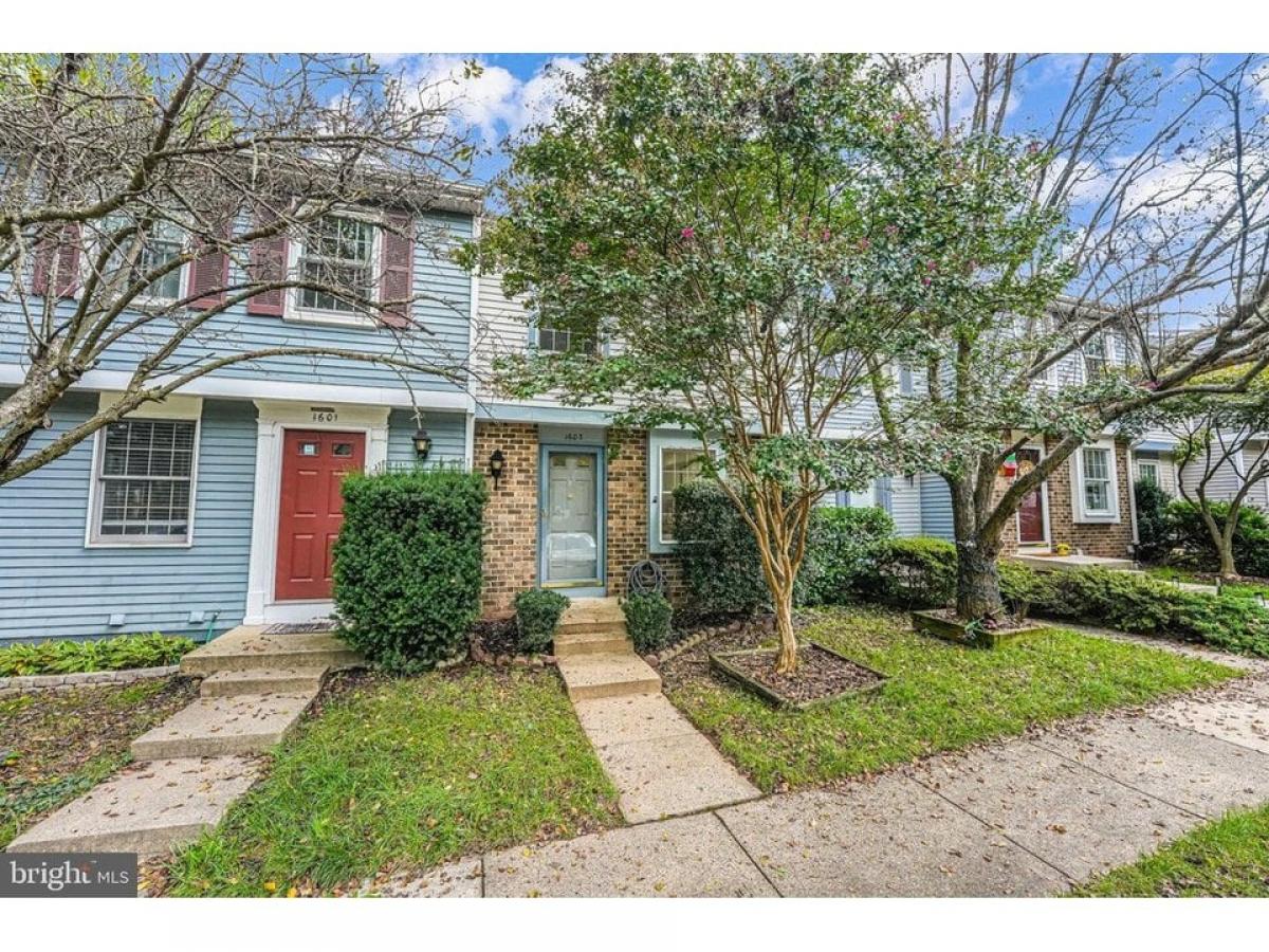 Picture of Home For Sale in Reston, Virginia, United States