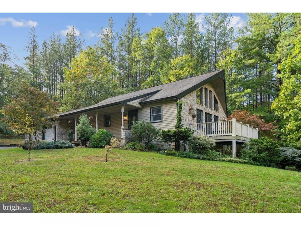 Picture of Home For Sale in Gore, Virginia, United States