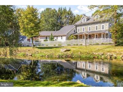 Home For Sale in Bethlehem, Pennsylvania