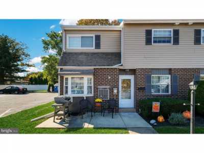 Home For Sale in Hatboro, Pennsylvania