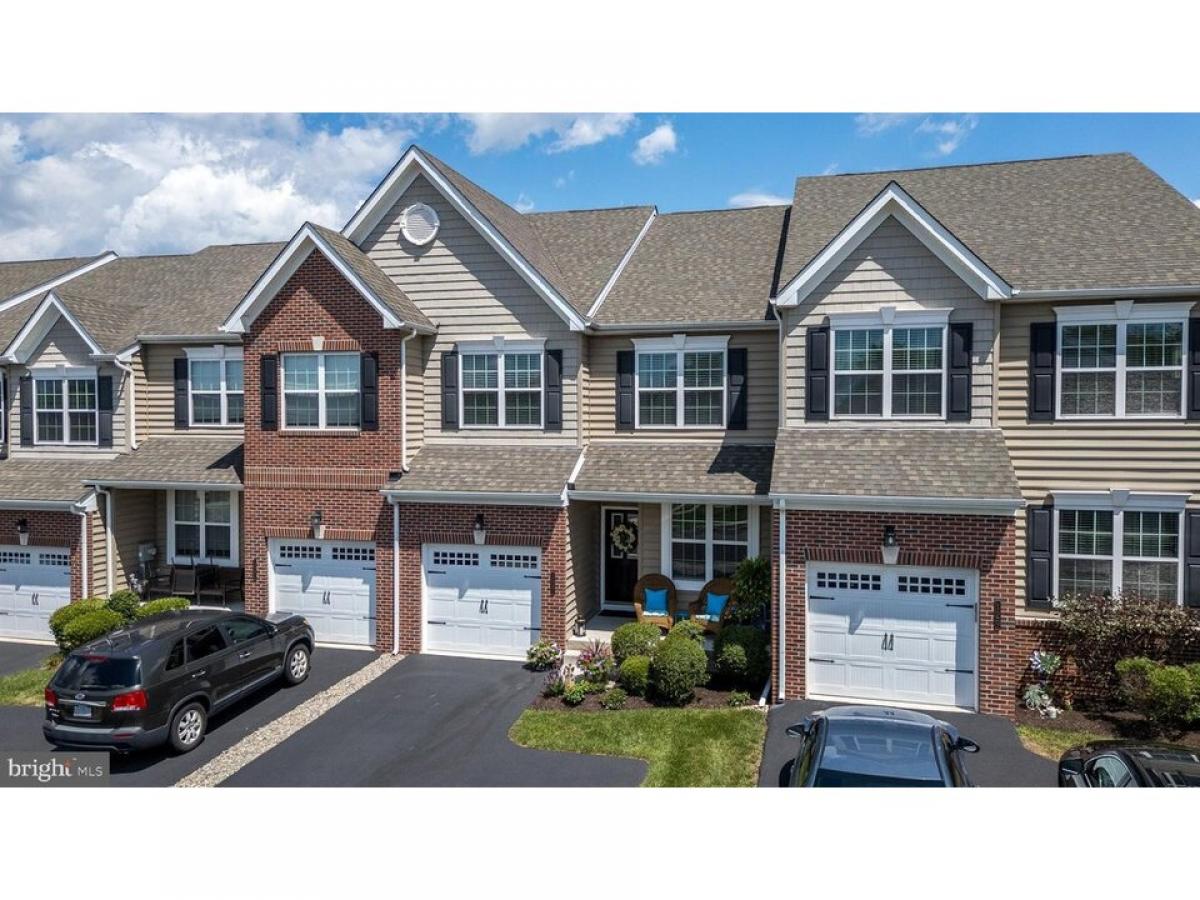 Picture of Home For Sale in Harleysville, Pennsylvania, United States