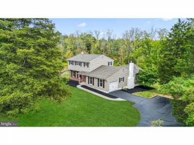 Home For Sale in Harleysville, Pennsylvania