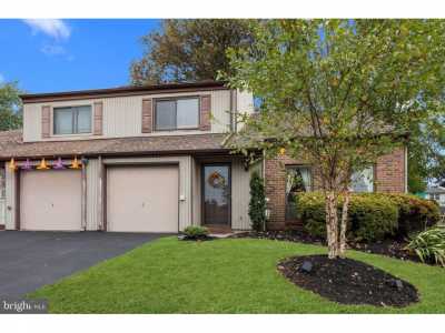 Home For Sale in Horsham, Pennsylvania