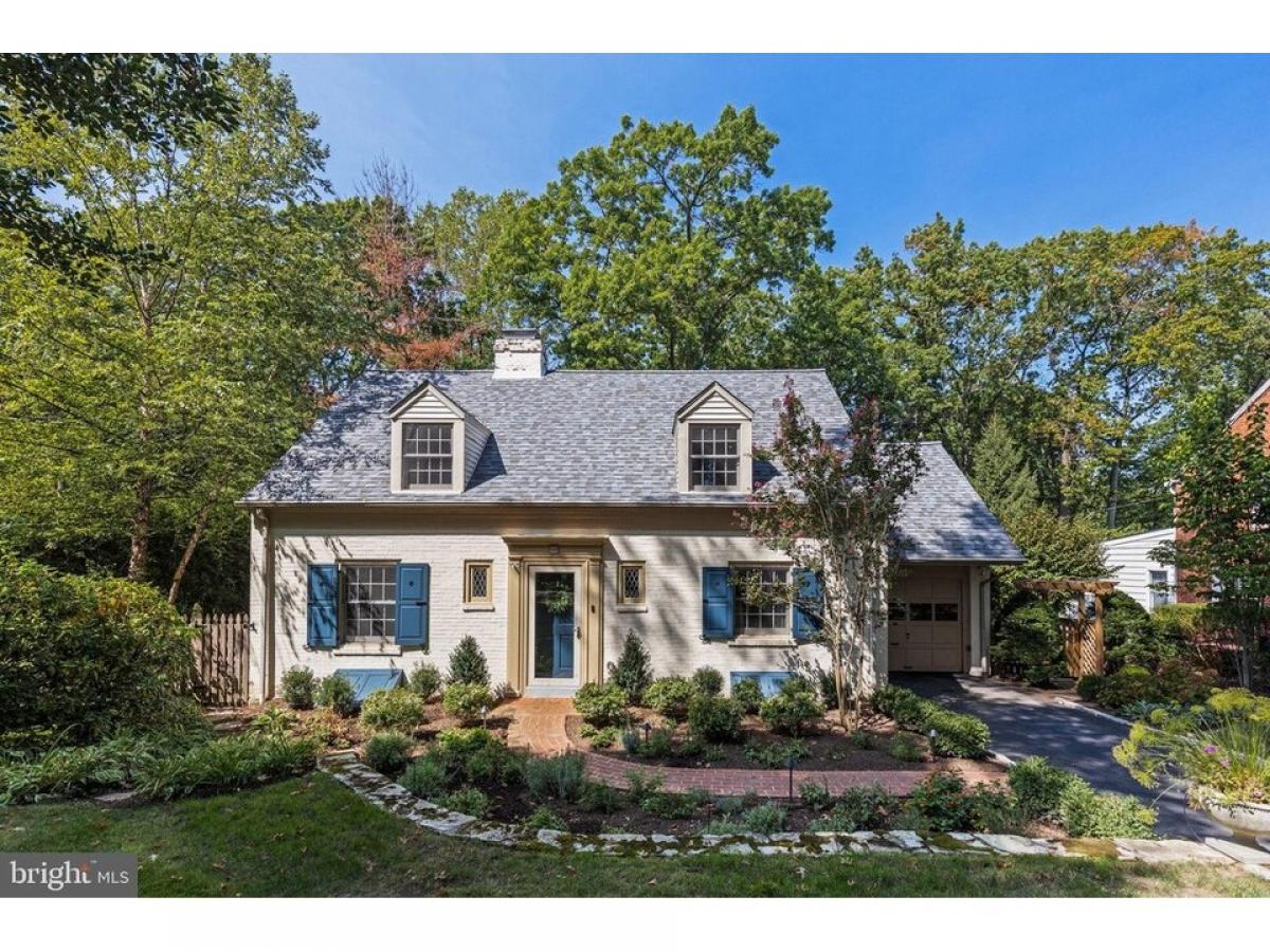 Picture of Home For Sale in Glenside, Pennsylvania, United States