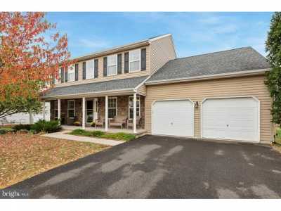 Home For Sale in Souderton, Pennsylvania