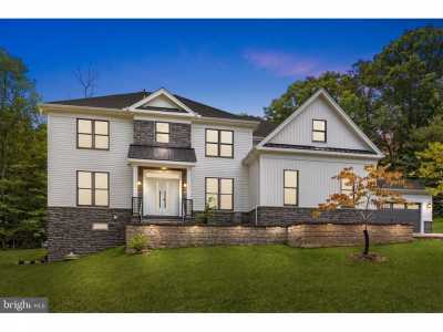 Home For Sale in Hatboro, Pennsylvania