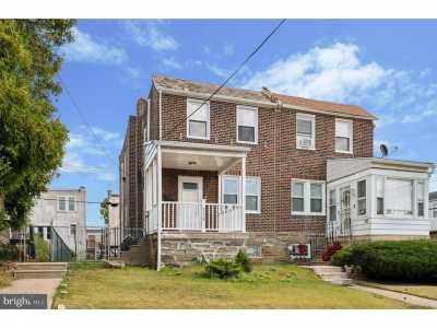 Home For Sale in Lansdowne, Pennsylvania