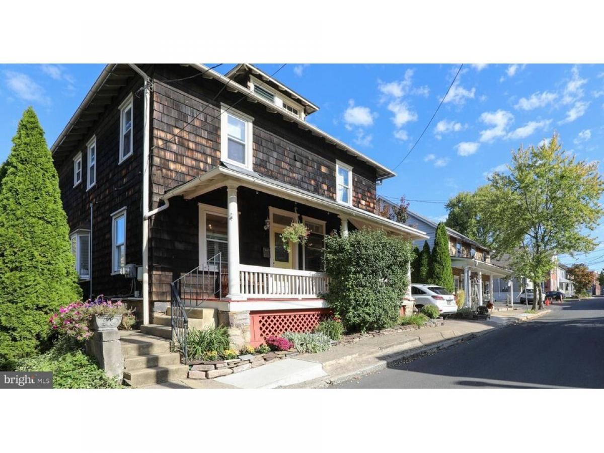 Picture of Home For Rent in Doylestown, Pennsylvania, United States