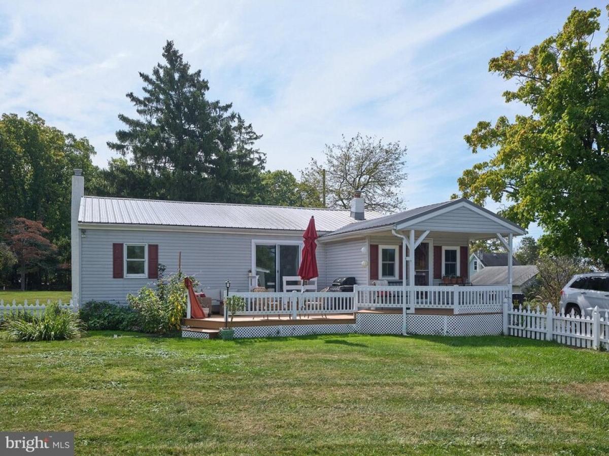 Picture of Home For Sale in Ferndale, Pennsylvania, United States