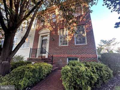 Home For Sale in Rockville, Maryland