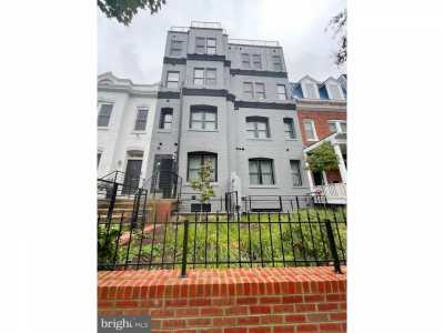 Home For Sale in Washington, District of Columbia