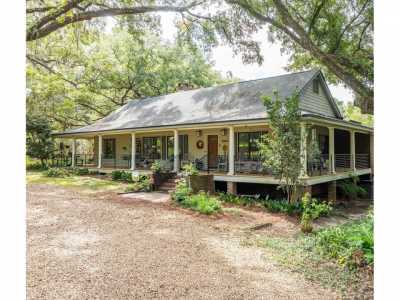 Home For Sale in Tallahassee, Florida