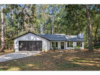 Home For Sale in Tallahassee, Florida