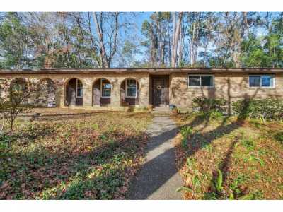 Home For Sale in Tallahassee, Florida