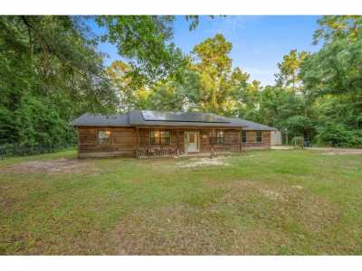 Home For Sale in Quincy, Florida